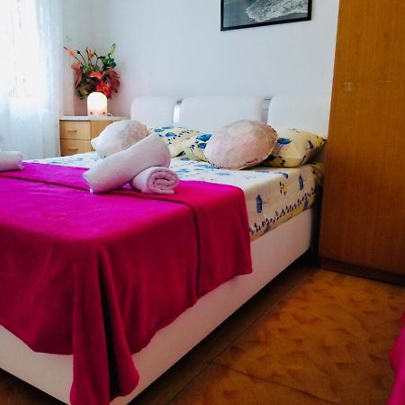 Suncica Apartments Kaštela エクステリア 写真