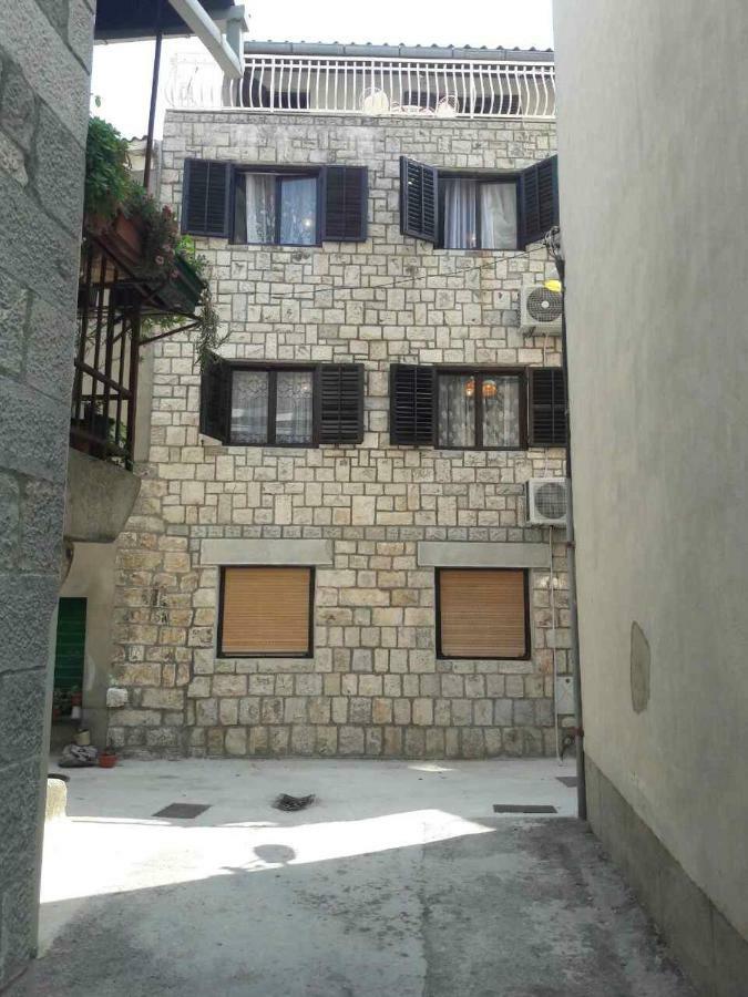 Suncica Apartments Kaštela エクステリア 写真